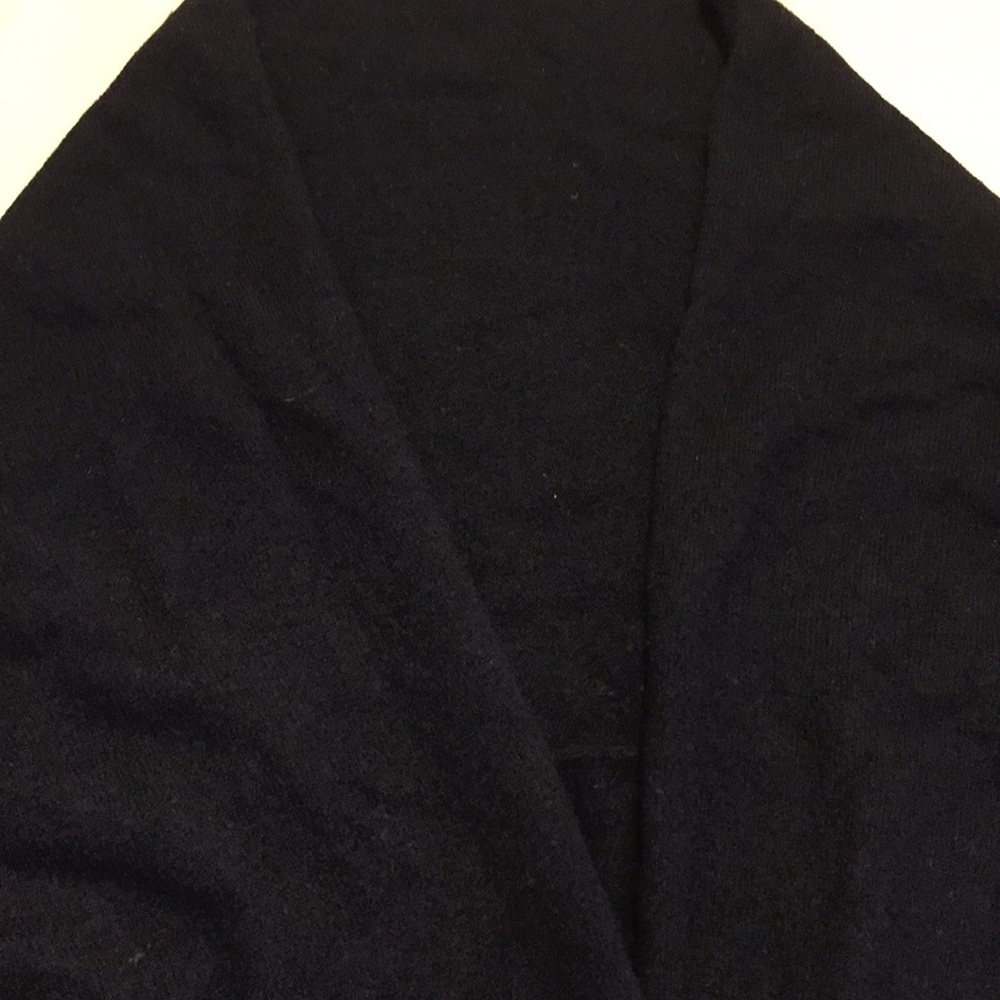 New 100% cashmere black shawl collar sweater S/M - Picture 8 of 8